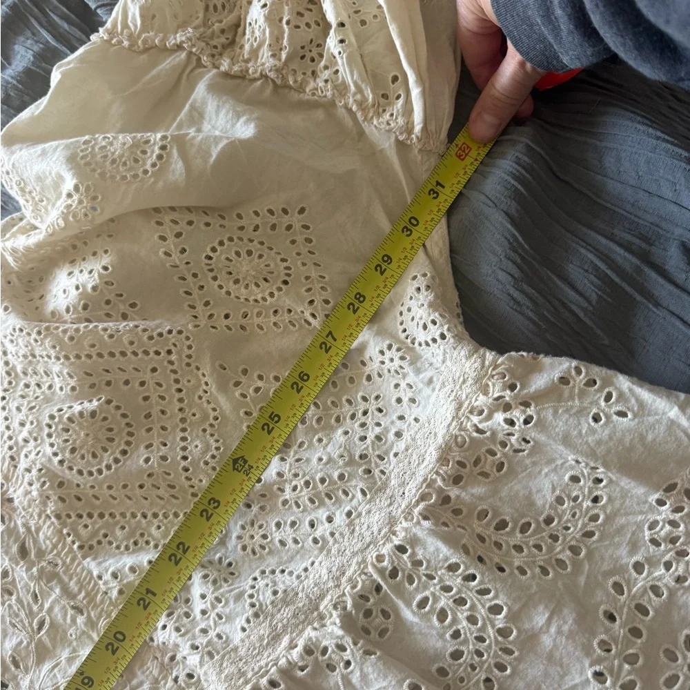 Magnolia Pearl Eyelit Selah Blouse NWOT - Picture 14 of 16